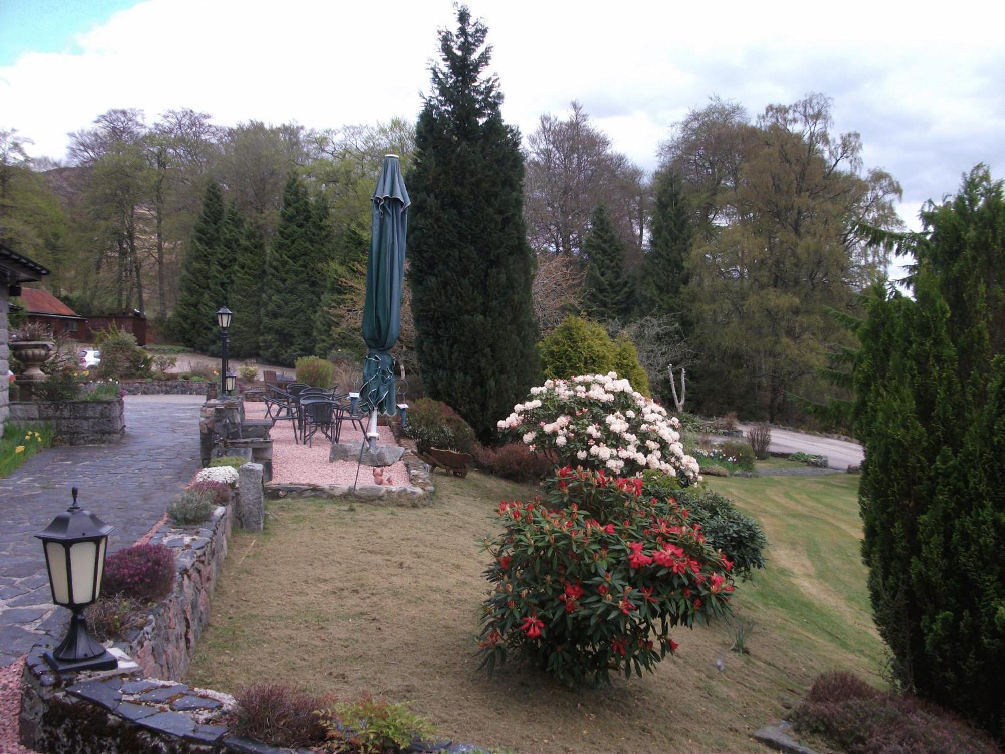 Glenspean Lodge Hotel Roybridge Bagian luar foto